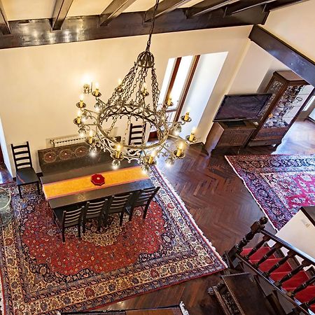 Appartement Elegant Historic Large House On Lake Como à Gravedona Extérieur photo