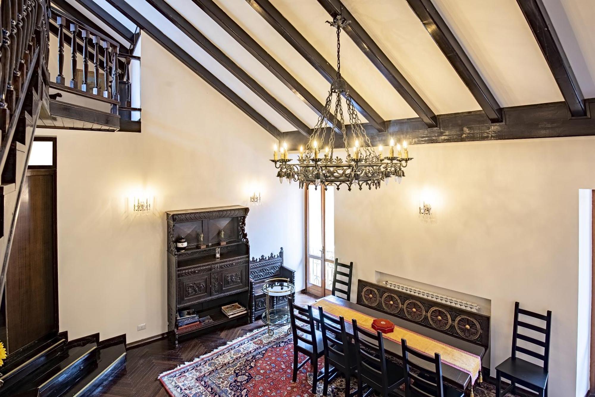 Appartement Elegant Historic Large House On Lake Como à Gravedona Extérieur photo