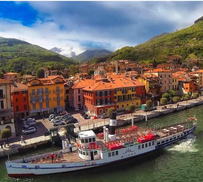 Appartement Elegant Historic Large House On Lake Como à Gravedona Extérieur photo